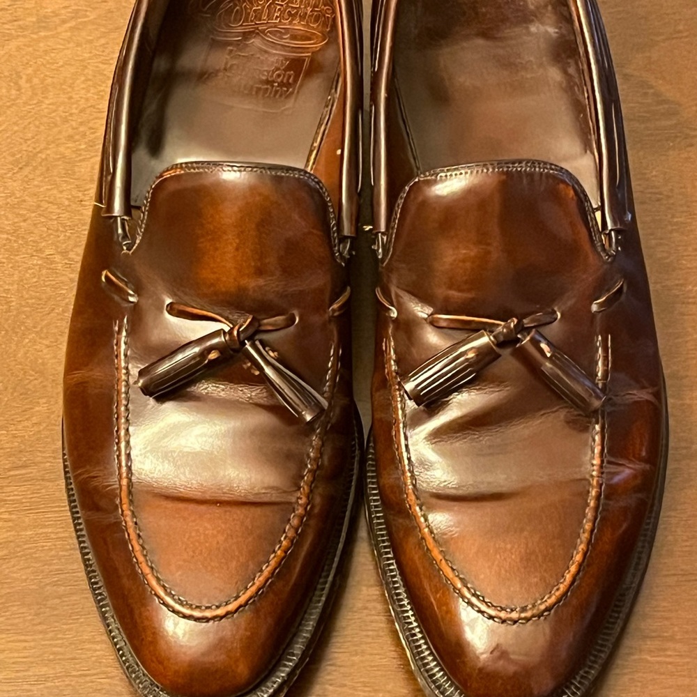 Burgundy Johnston and Murphy Mens dress shoes
